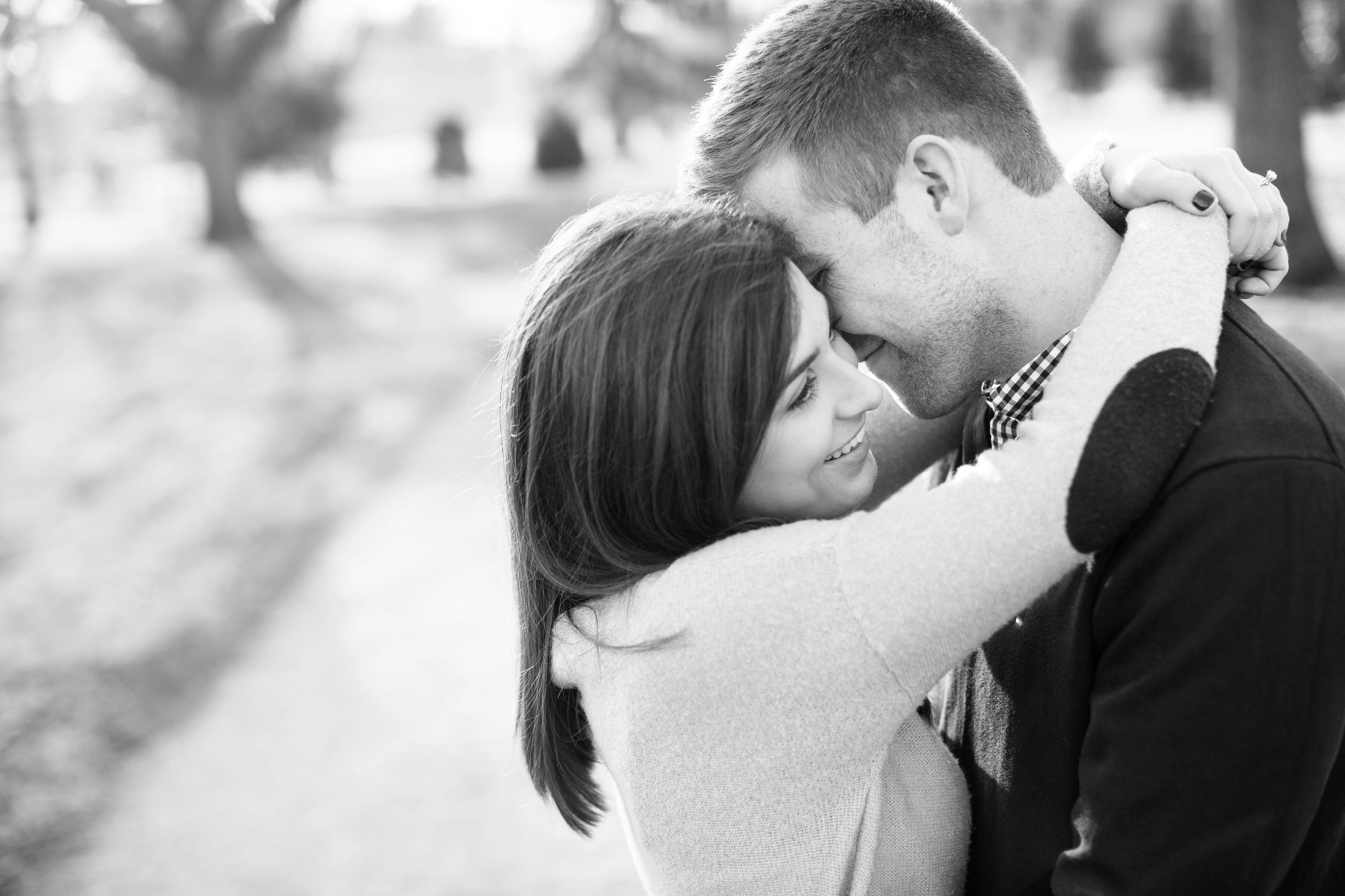 Hayden & Haley :: Forest Park Engagement Session