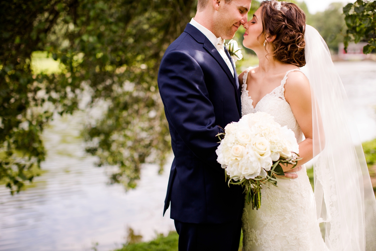 Illinois Wedding Photographer, Jessica Lauren Photography, Navy and Blush Wedding 