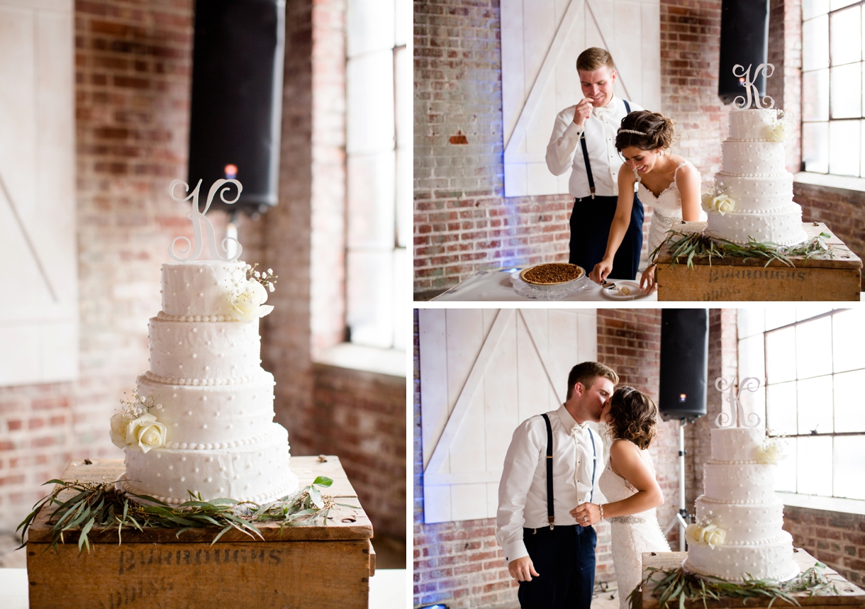 Illinois Wedding Photographer, Jessica Lauren Photography, Navy and Blush Wedding 