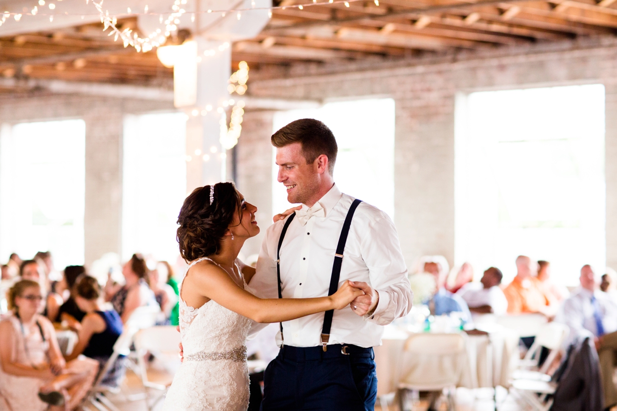 Illinois Wedding Photographer, Jessica Lauren Photography, Navy and Blush Wedding 