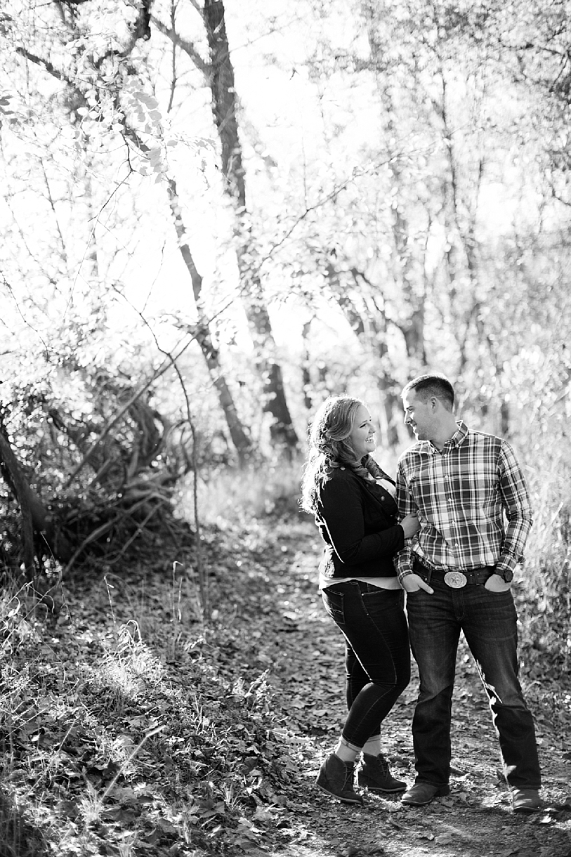 Engagement Photos at Castlewood State Park by Jessica Lauren Photography
