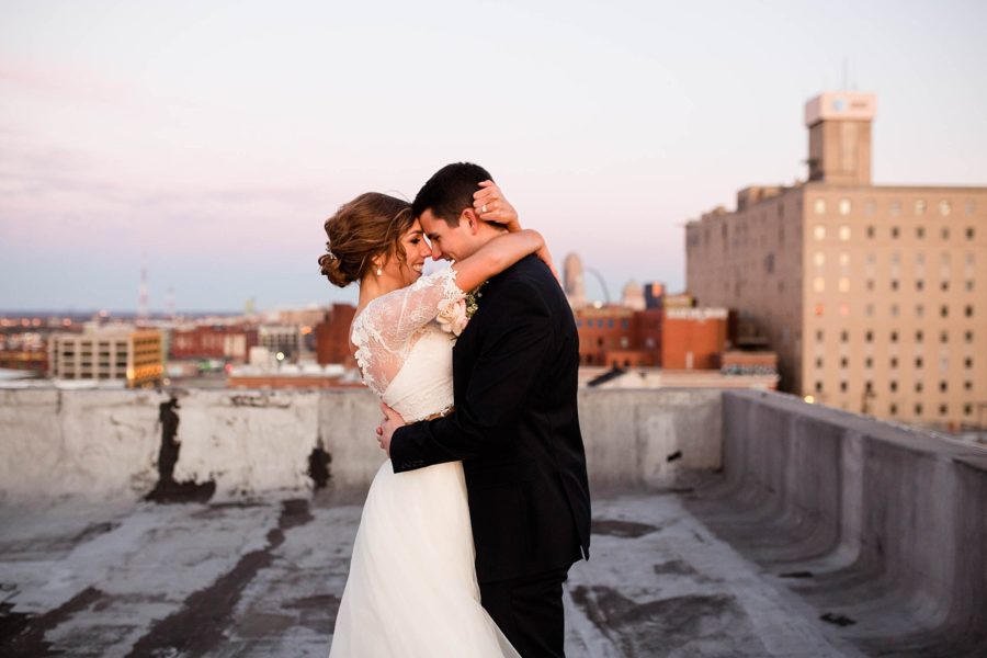 Neo on Locust Wedding, Rooftop Images, Downtown STL Wedding