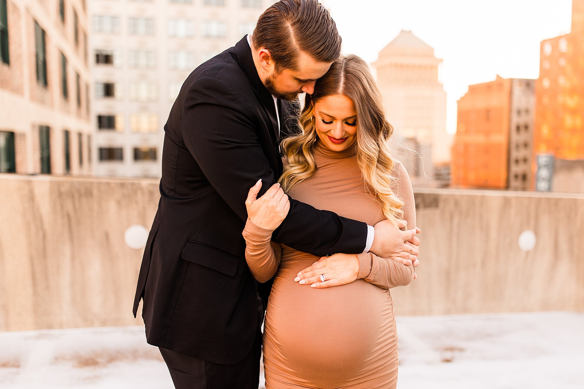 St Louis Rooftop Maternity Session